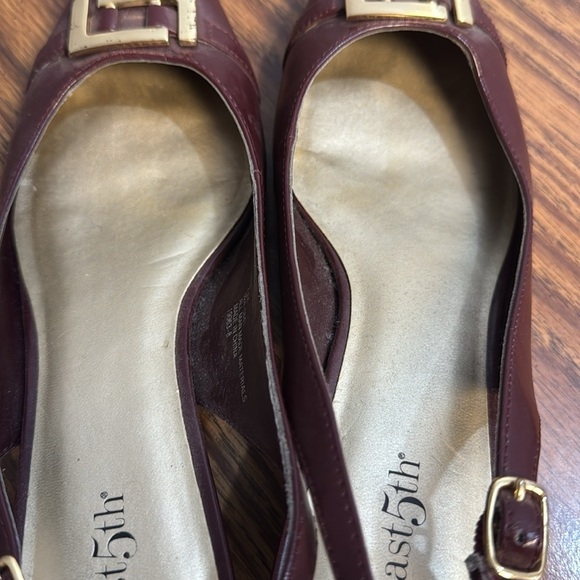 East 5th Burgundy Slingback Heels with Square Buckle. Size 7 1/2M - Picture 5 of 7